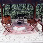 Tiszaloki Apartmanhaz * Tiszalok