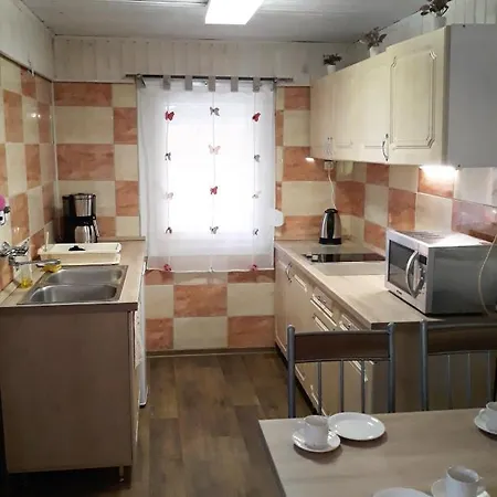 Tiszalöki Apartmanház Hotel
