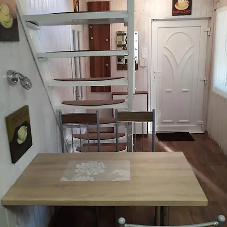 Tiszalöki Apartmanház Hotel