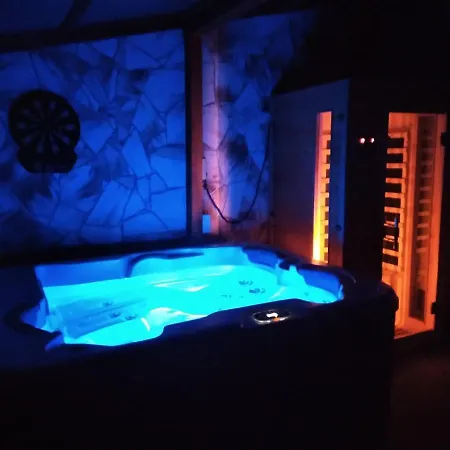 Tiszalöki Apartmanház * Tiszalok