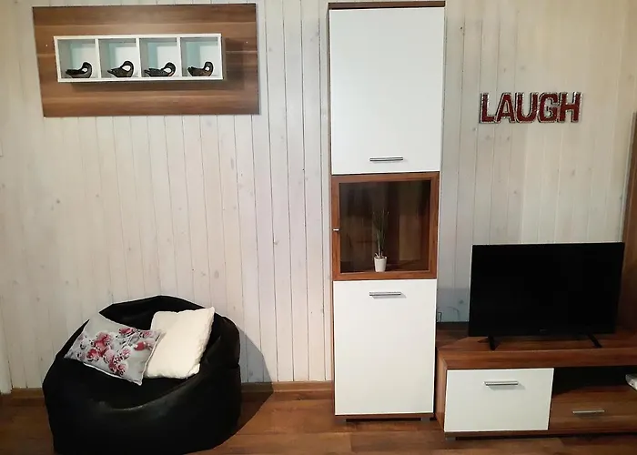 Tiszalöki Apartmanház * Tiszalok